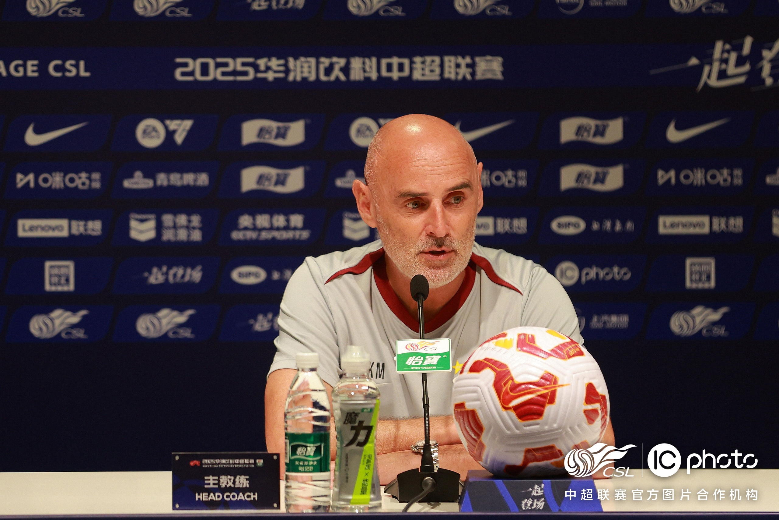 斯图加特迎中超关键赛，转会期造点机会，底气十足，资深球员宣示担当的简单介绍-开云体育