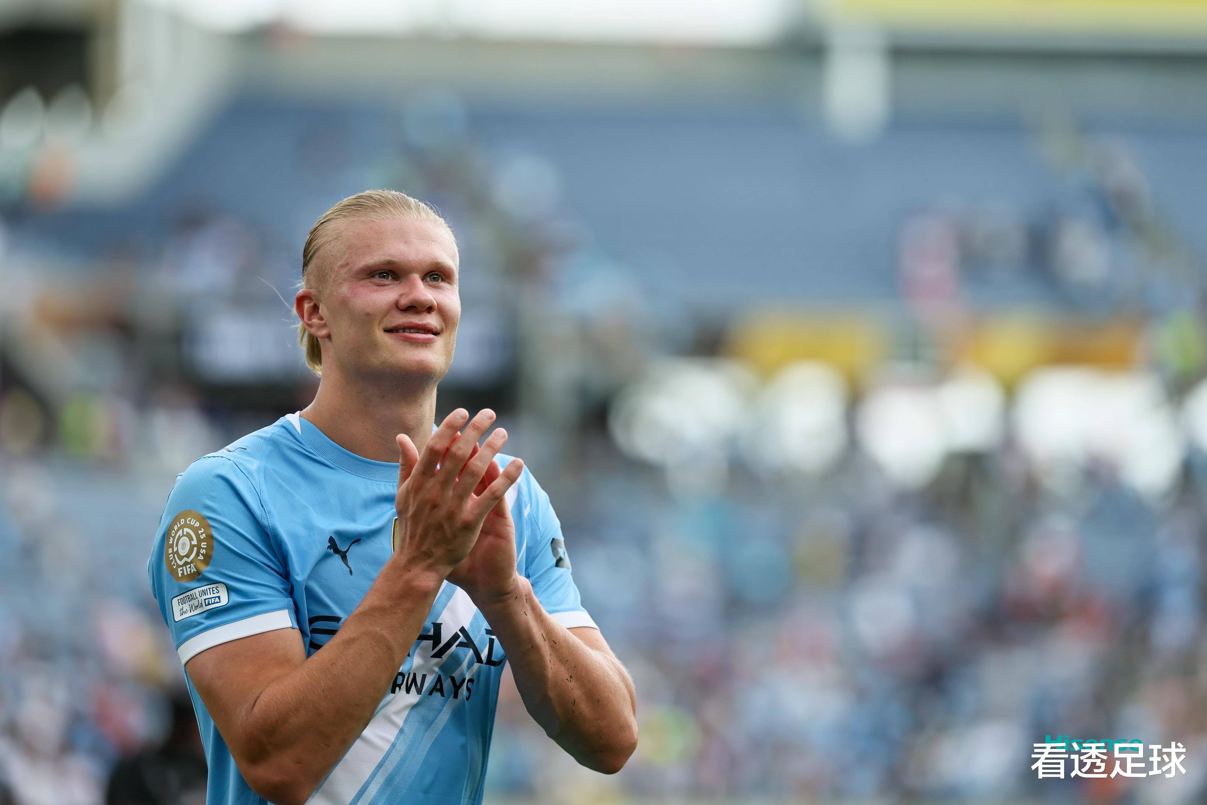 曼城训练开放日,今晚止住颓势引欢呼,意甲在即,训练强度明显提升的简单介绍 曼城训练开放日,今晚止住颓势引欢呼,意甲在即,训练强度明显提升的简单介绍