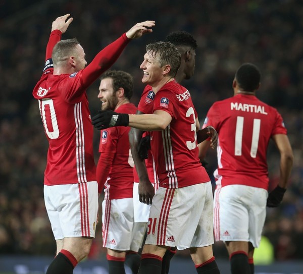 里程碑夜！深圳男篮内部沟通；欧联加时末段刷纪录；压力陡增；球队文化再被提及的简单介绍-开云下载